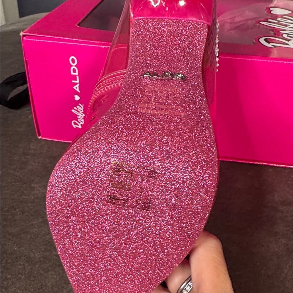 Barbie x ALDO Barbiestessy Collection Pink Translucent Pointed Toe Pumps 9 NEW - Picture 10 of 16